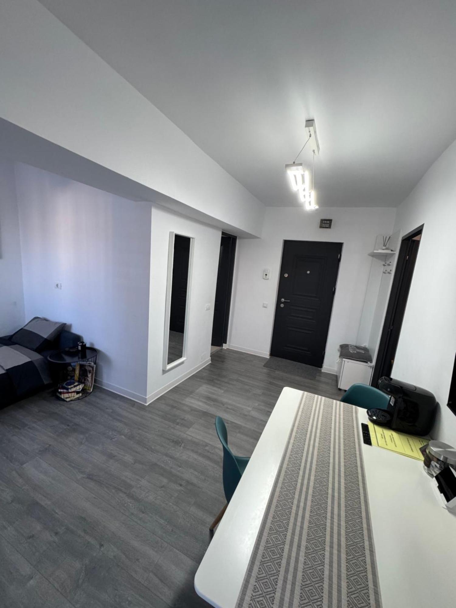 Central Apartment ทาร์กู จิอู ภายนอก รูปภาพ